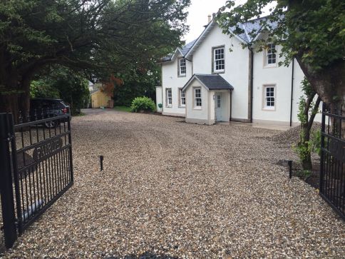 Exterior Fairlie Cottage 2